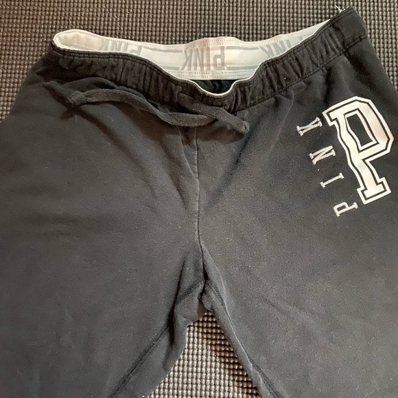 Victoria Secret Pink logo Joggers in black. - Picture 4 of 5
